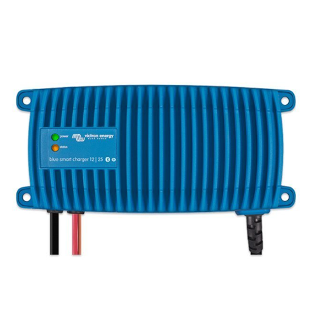 Blue Smart IP67 Charger 12/25(1) 230V CE