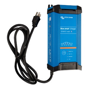 Blue Smart IP22 Charger 12/30 (1)