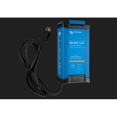 Victron Energy Blue Smart IP22 Charger 12/15(3) 230V CEE 7/7