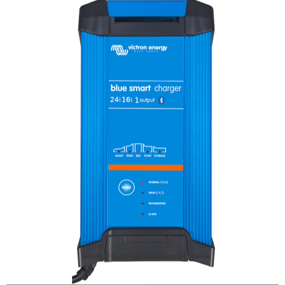 Blue Smart IP22 Charger 24/16 (1)